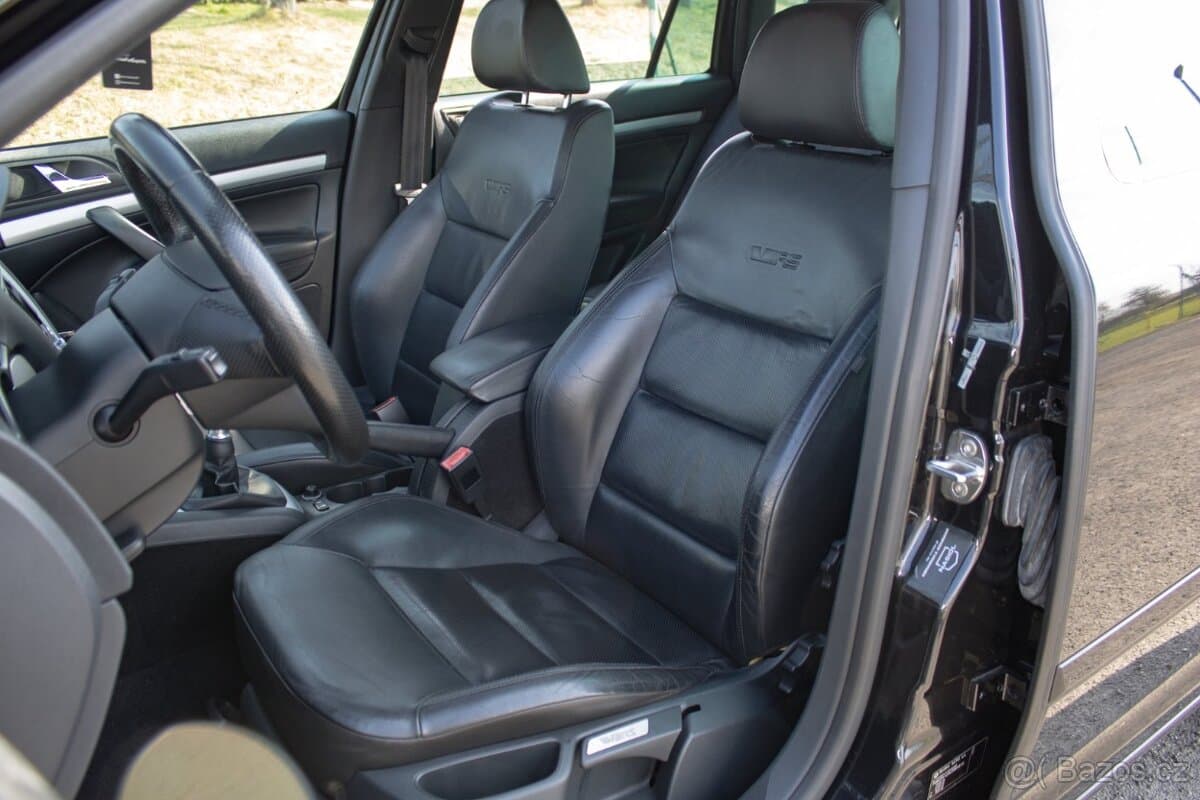 Škoda OCTAVIA - 10