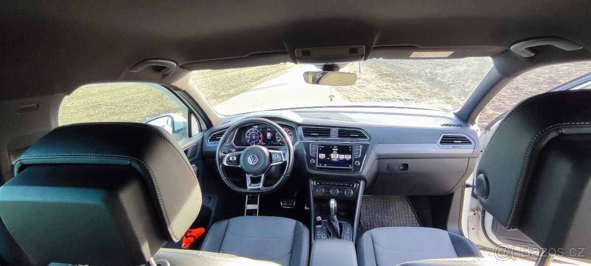 2016 Volkswagen TIGUAN - 10