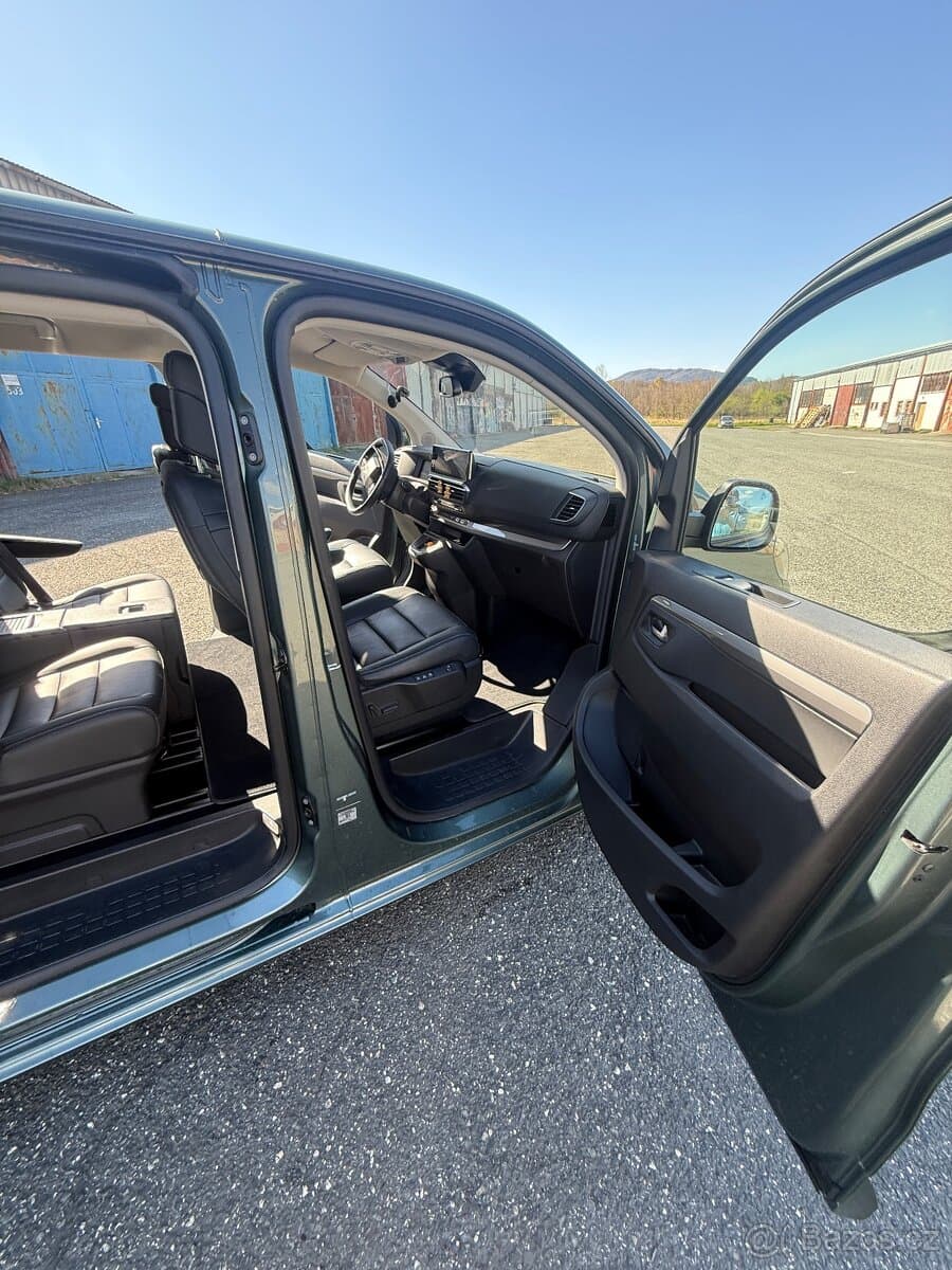 2025 Toyota PROACE - 10