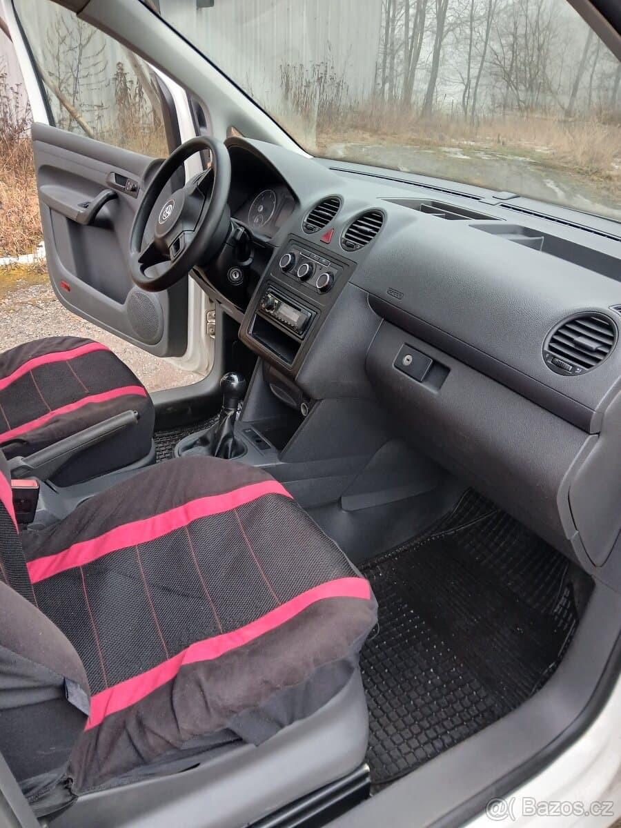 2011 Volkswagen CADDY - 10