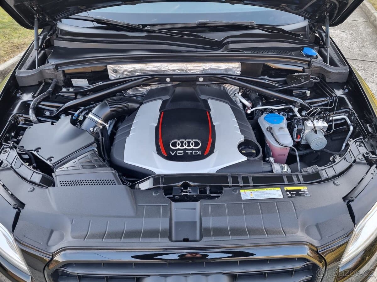 2016 Audi SQ5 - 10