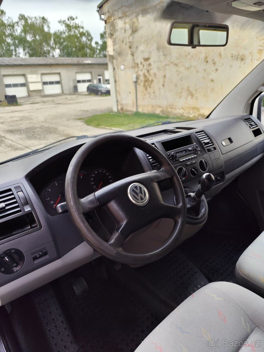 2006 Volkswagen TRANSPORTER - 10