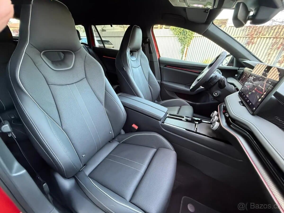 2025 Škoda SUPERB - 10