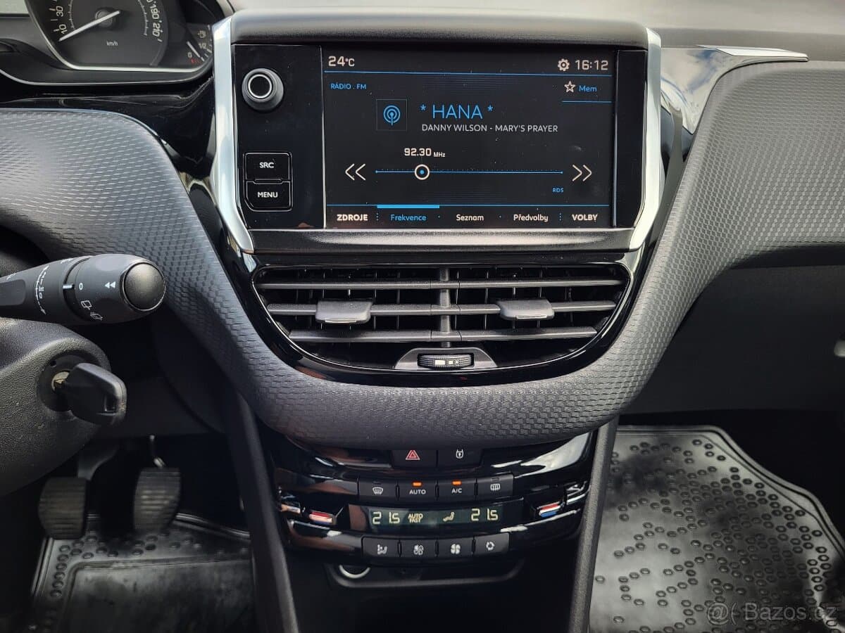 2018 Peugeot 2008 - 10