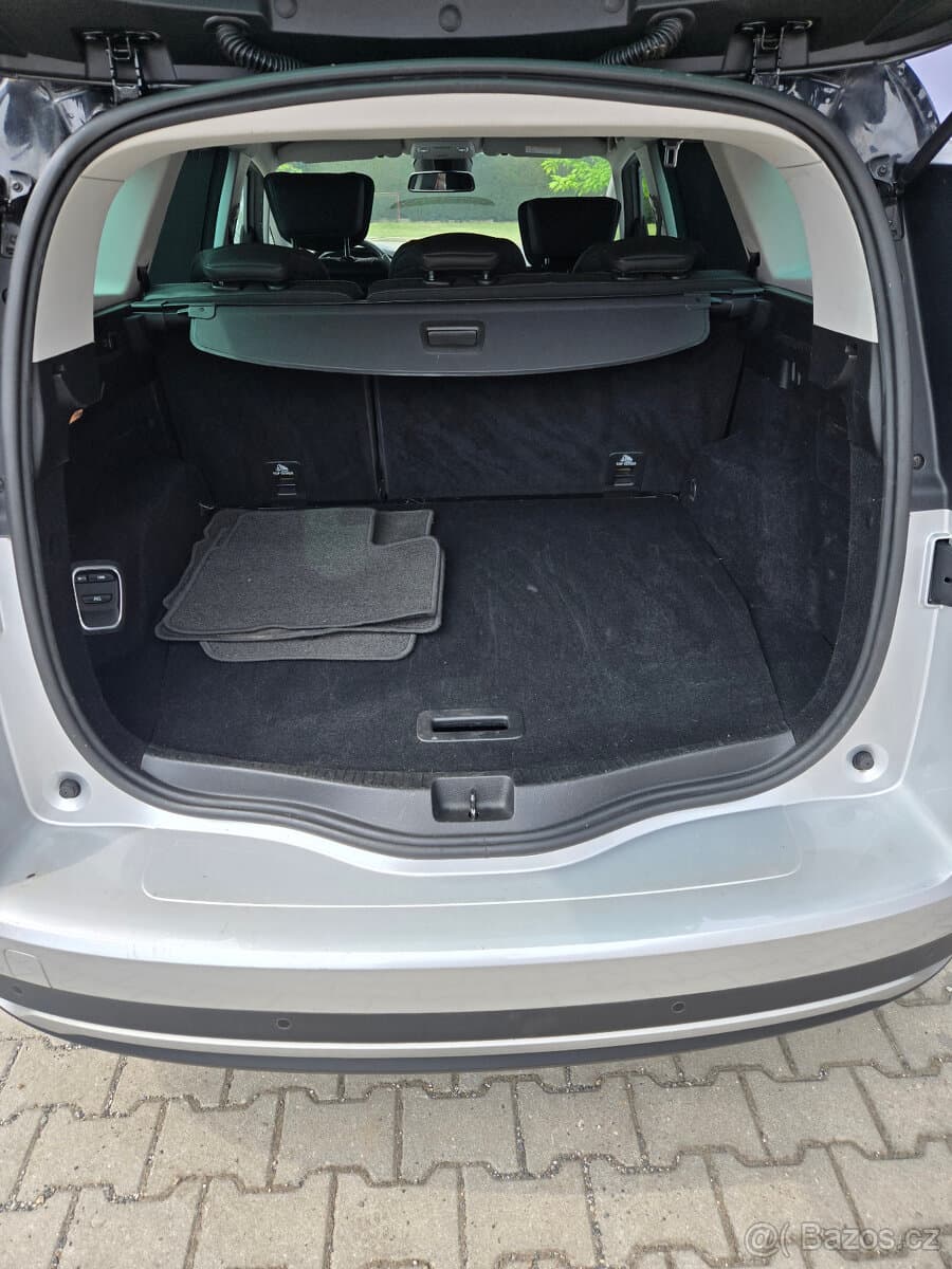 2018 Renault SCENIC - 10