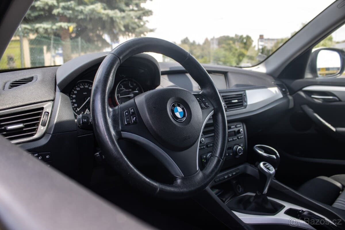 2012 BMW X1 - 10