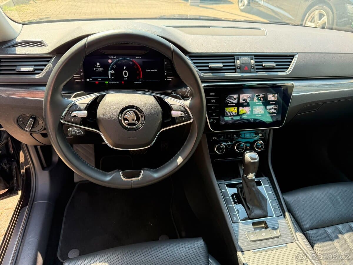 2023 Škoda SUPERB - 10