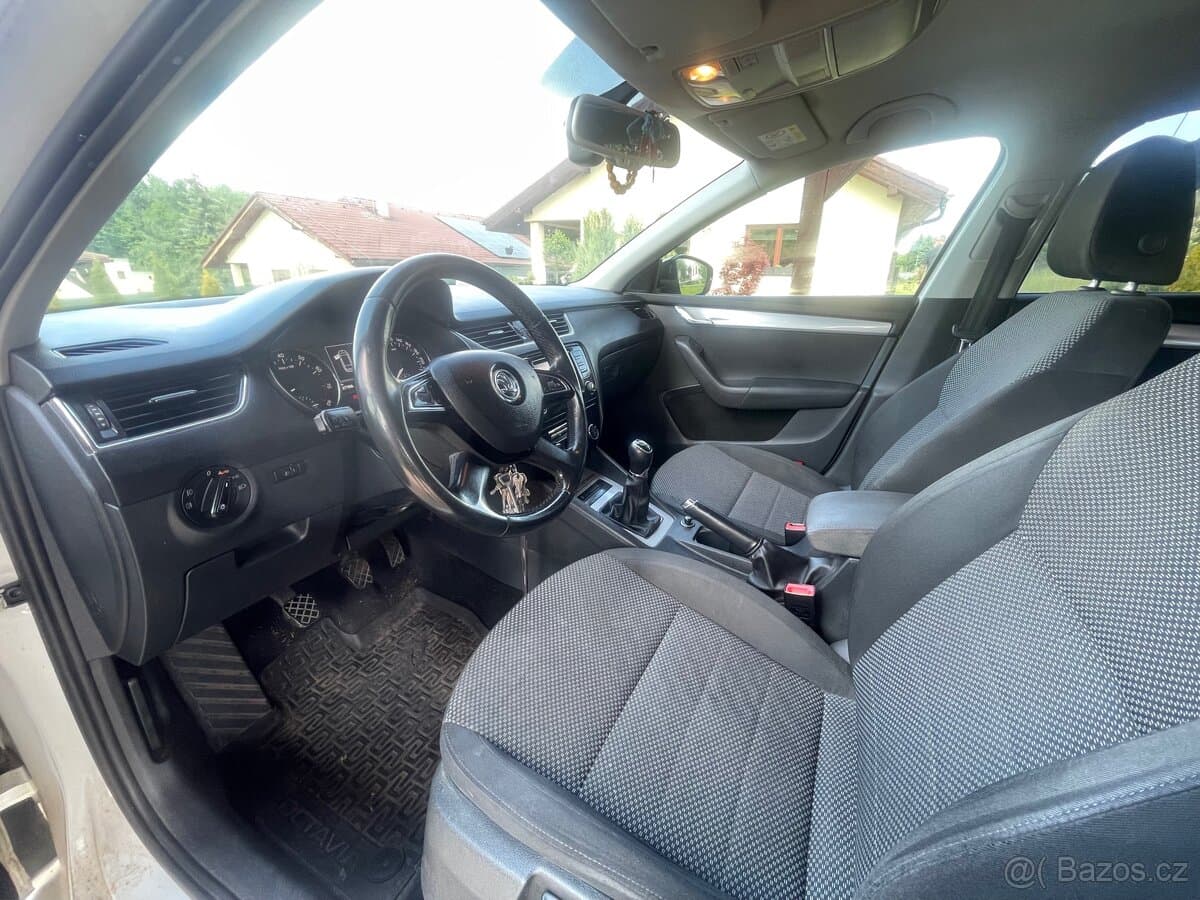 2014 Škoda OCTAVIA - 10
