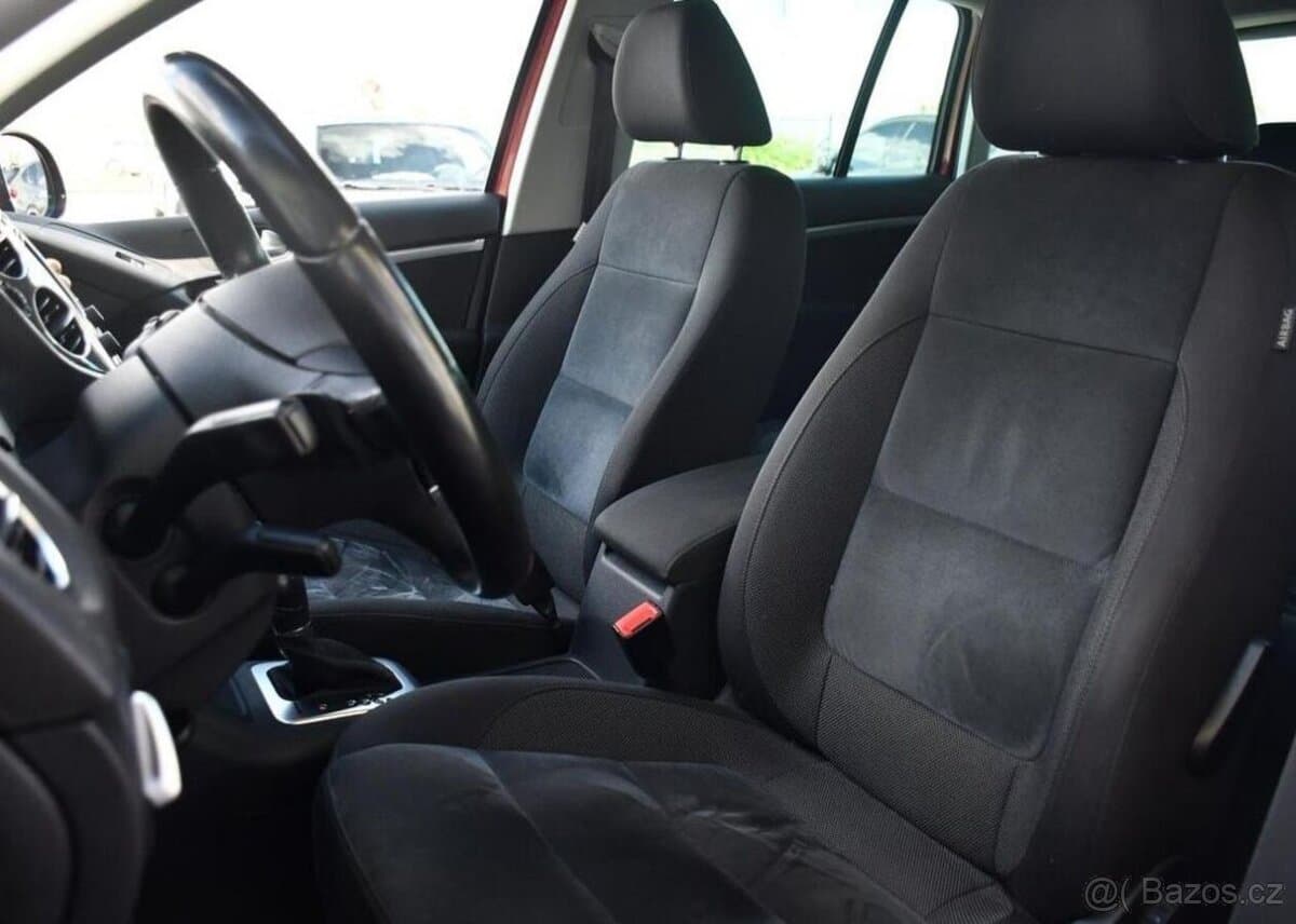 2015 Volkswagen TIGUAN - 10