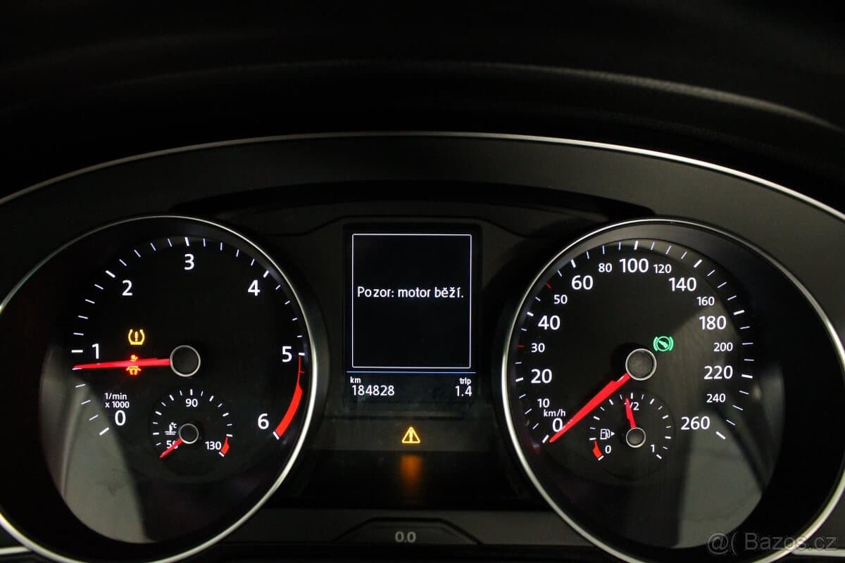 2021 Volkswagen PASSAT - 10