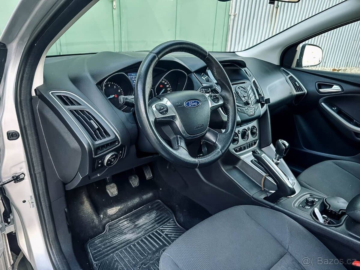 2013 Ford FOCUS - 10
