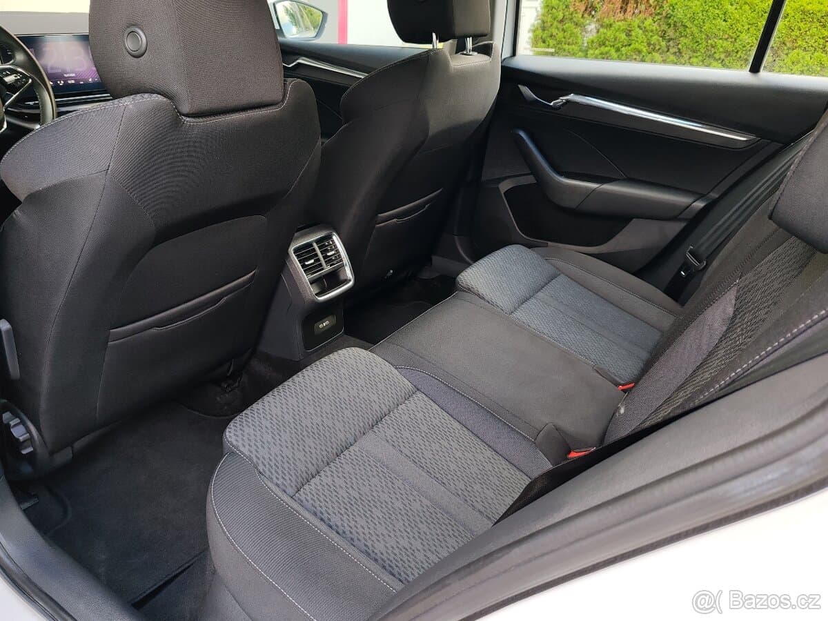 2021 Škoda OCTAVIA - 10