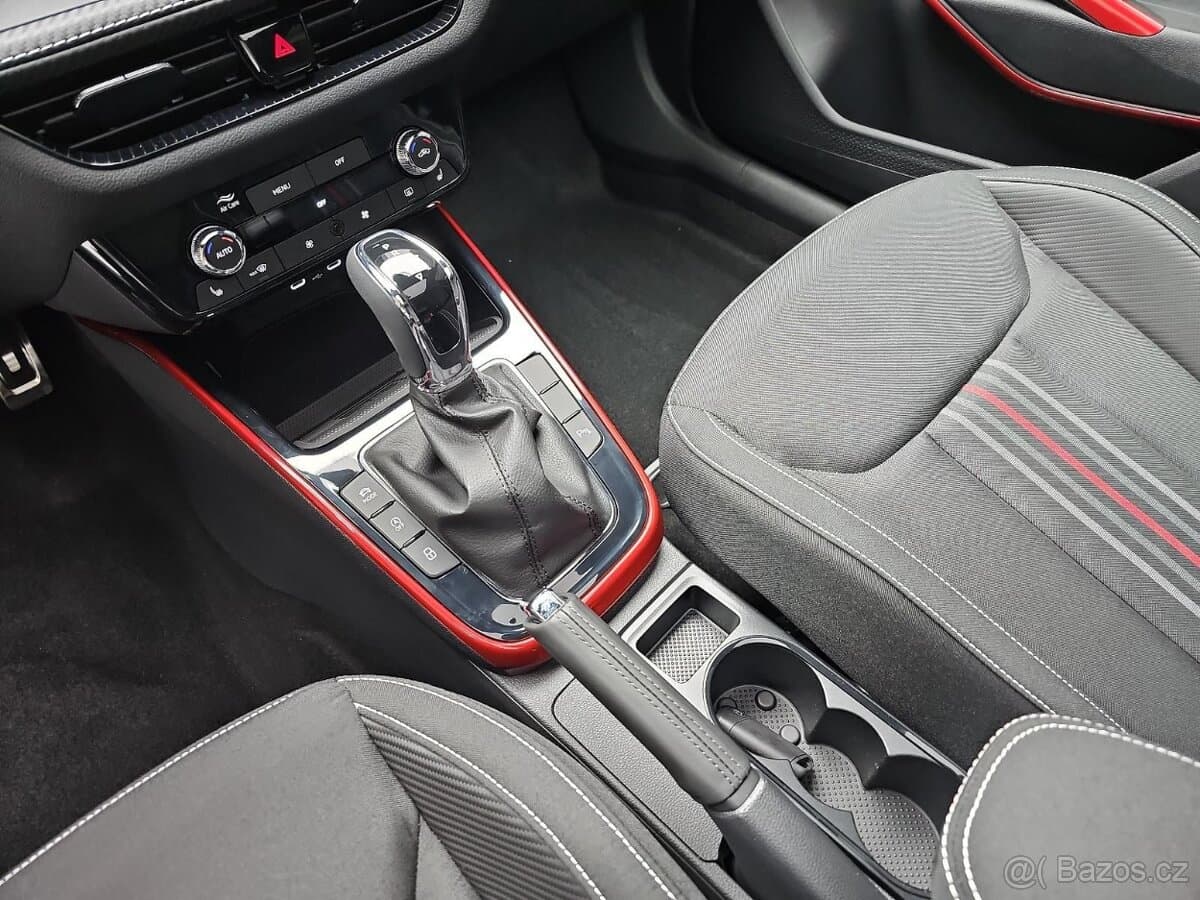Škoda FABIA - 10