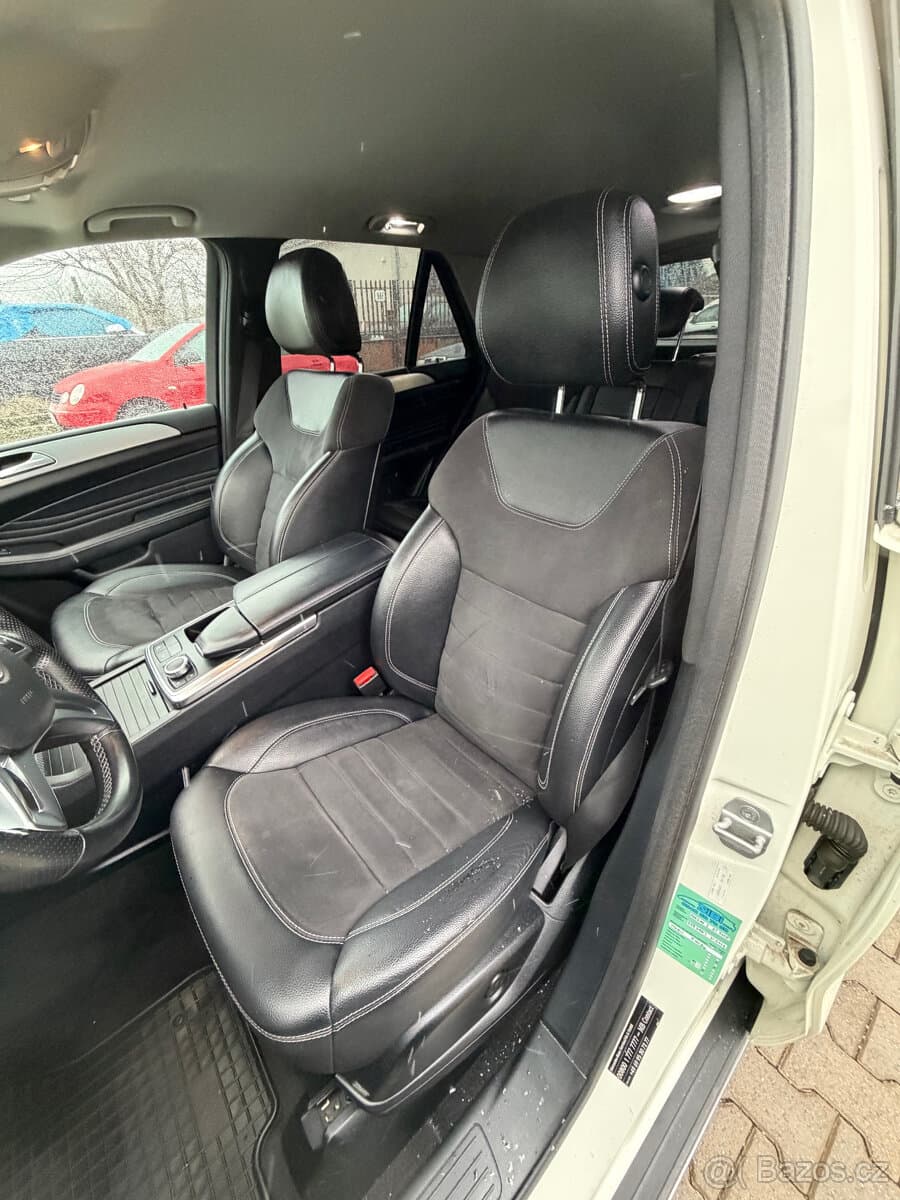 2012 Mercedes-Benz M-CLASS - 10