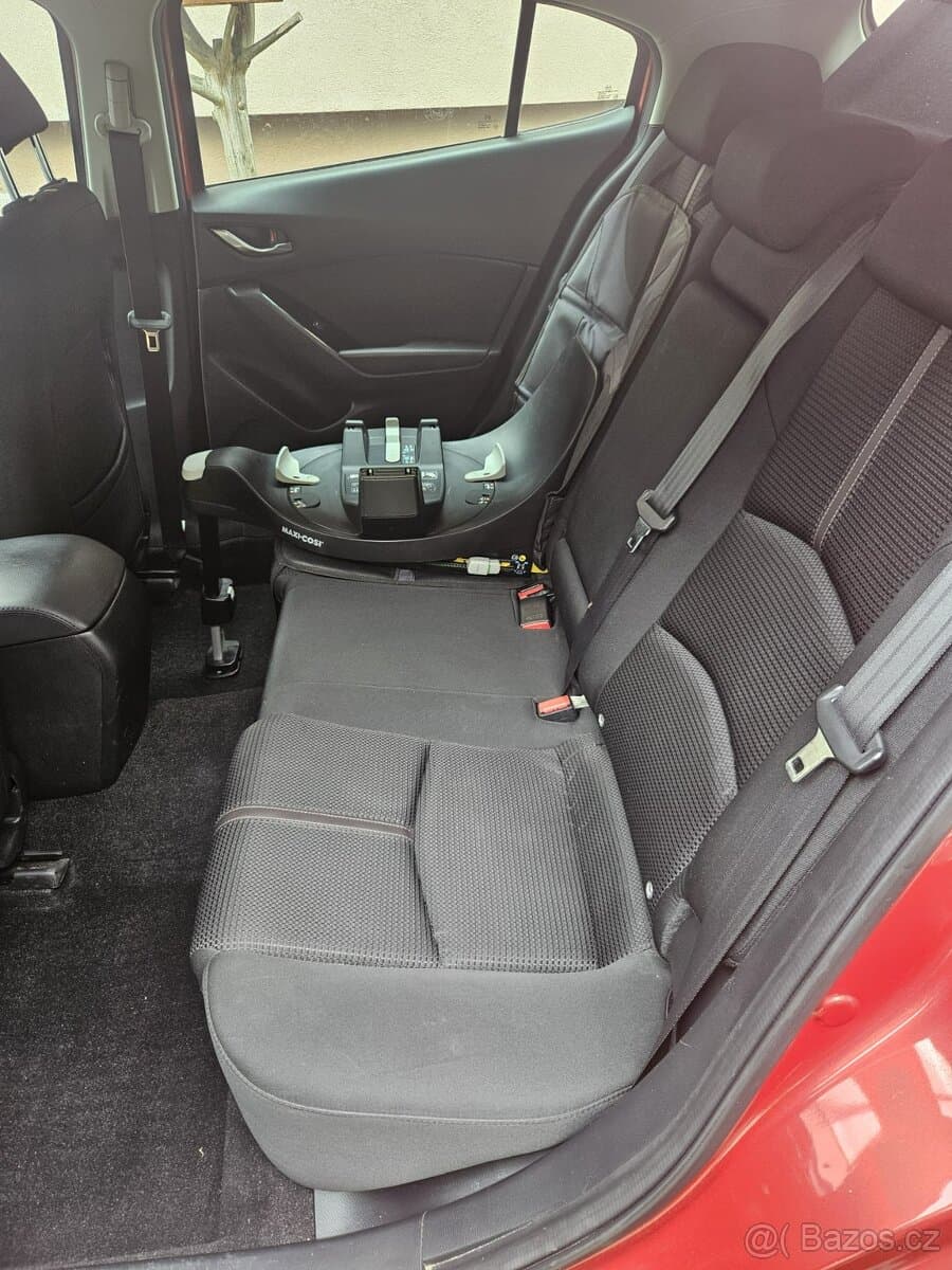 2018 Mazda 3 - 10