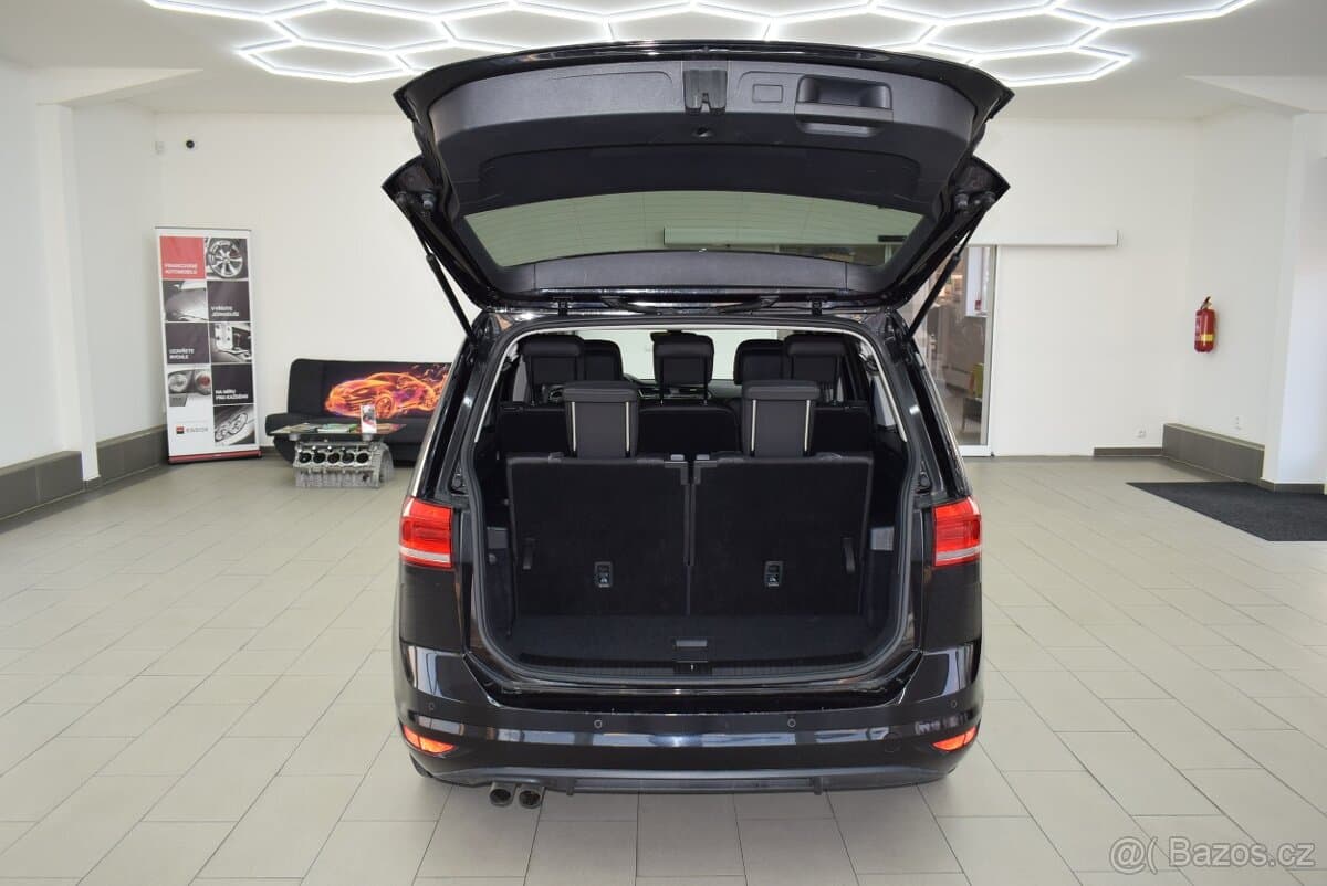 Volkswagen TOURAN - 10