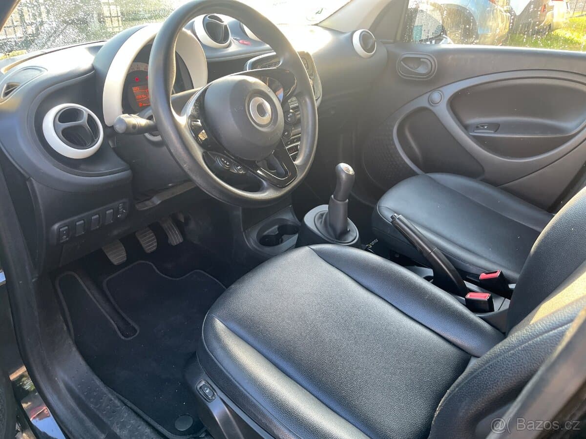 2016 Smart FORFOUR - 10
