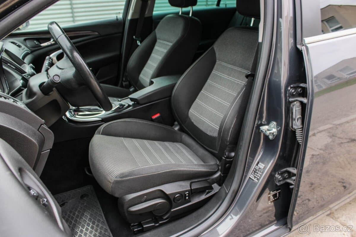 2014 Opel INSIGNIA - 10