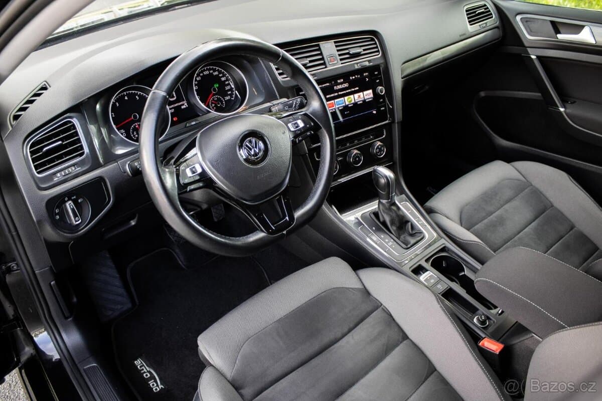 2017 Volkswagen GOLF - 10