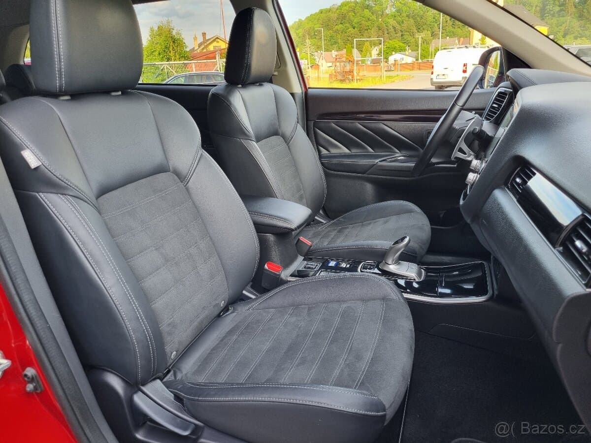 2021 Mitsubishi OUTLANDER - 10