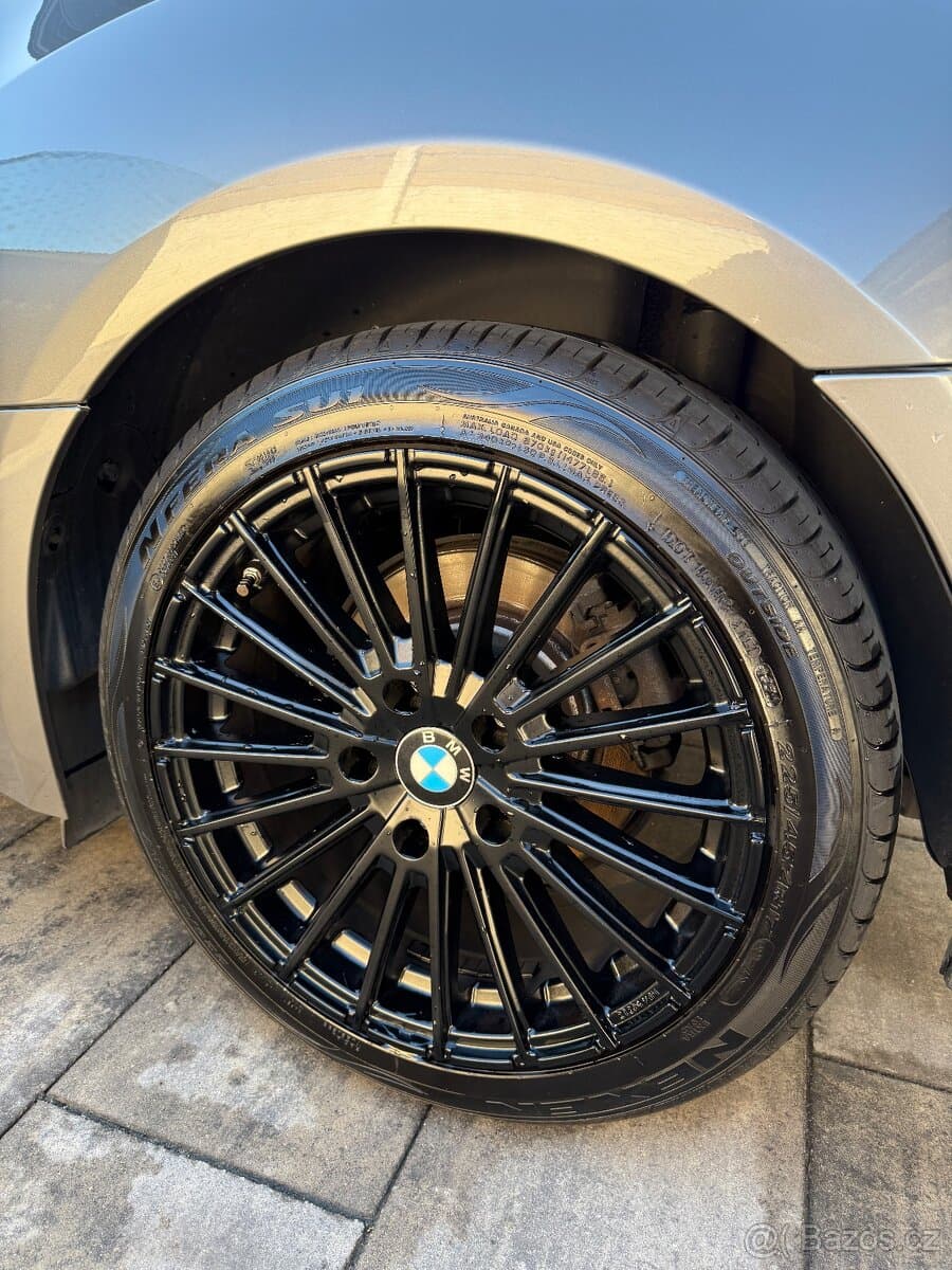 2003 BMW Z4 - 10