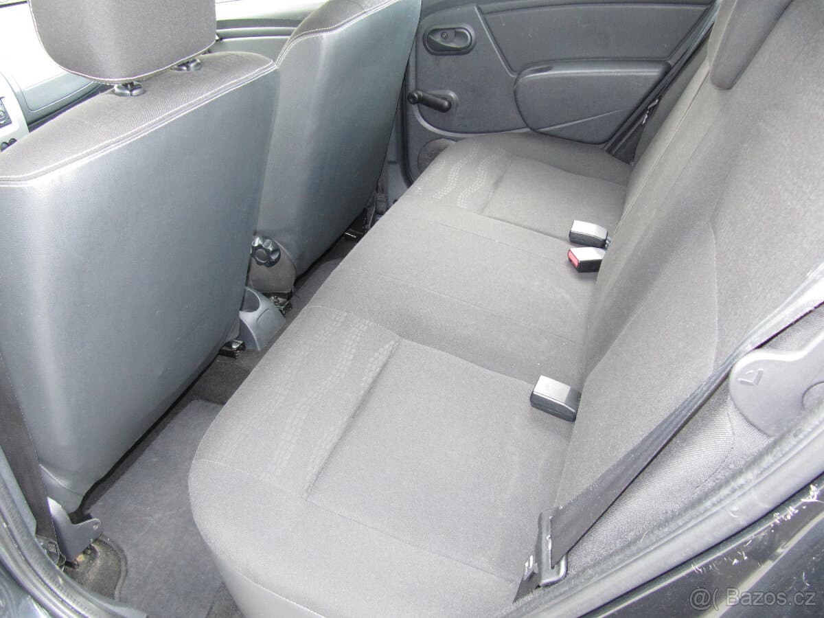 2011 Dacia SANDERO - 10