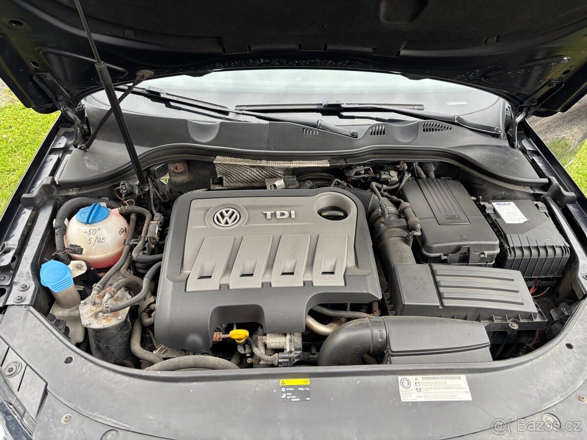 2014 Volkswagen PASSAT - 10
