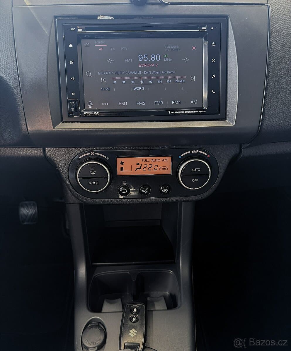2009 Suzuki SWIFT - 10