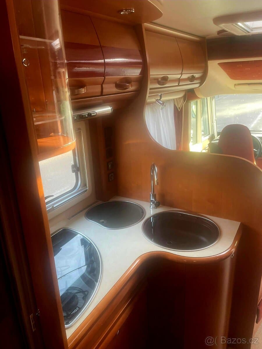 2011 Mercedes-Benz OSTATNÍ - 10