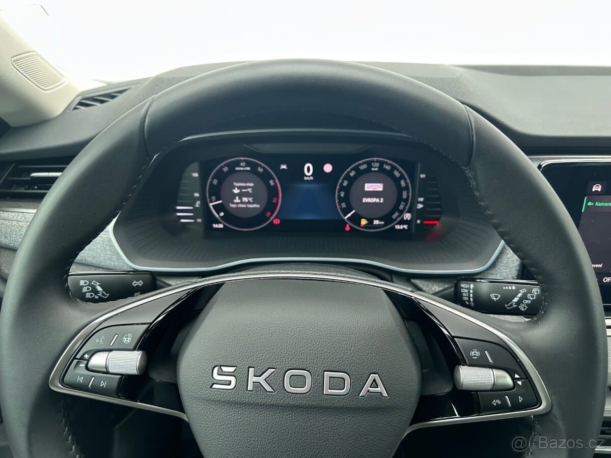 2025 Škoda OCTAVIA - 10