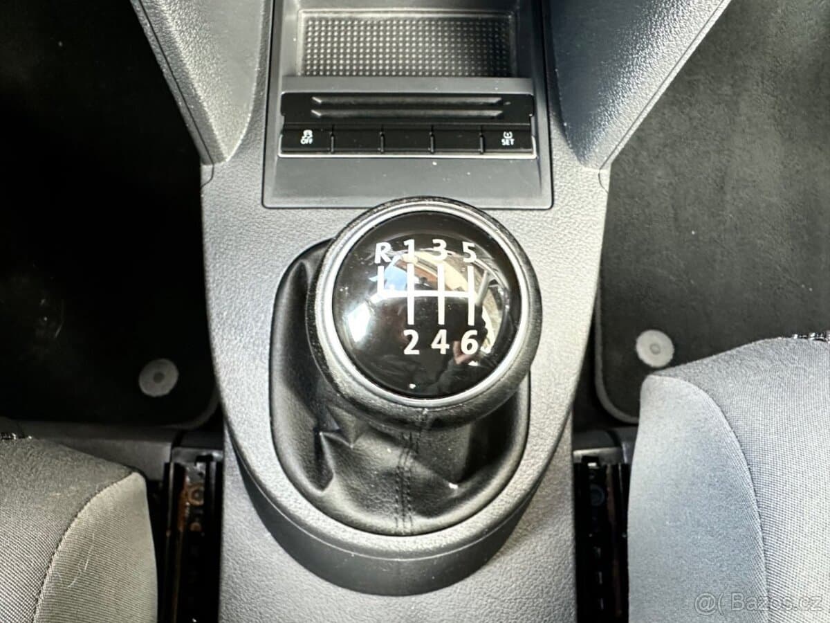 2011 Volkswagen TOURAN - 10