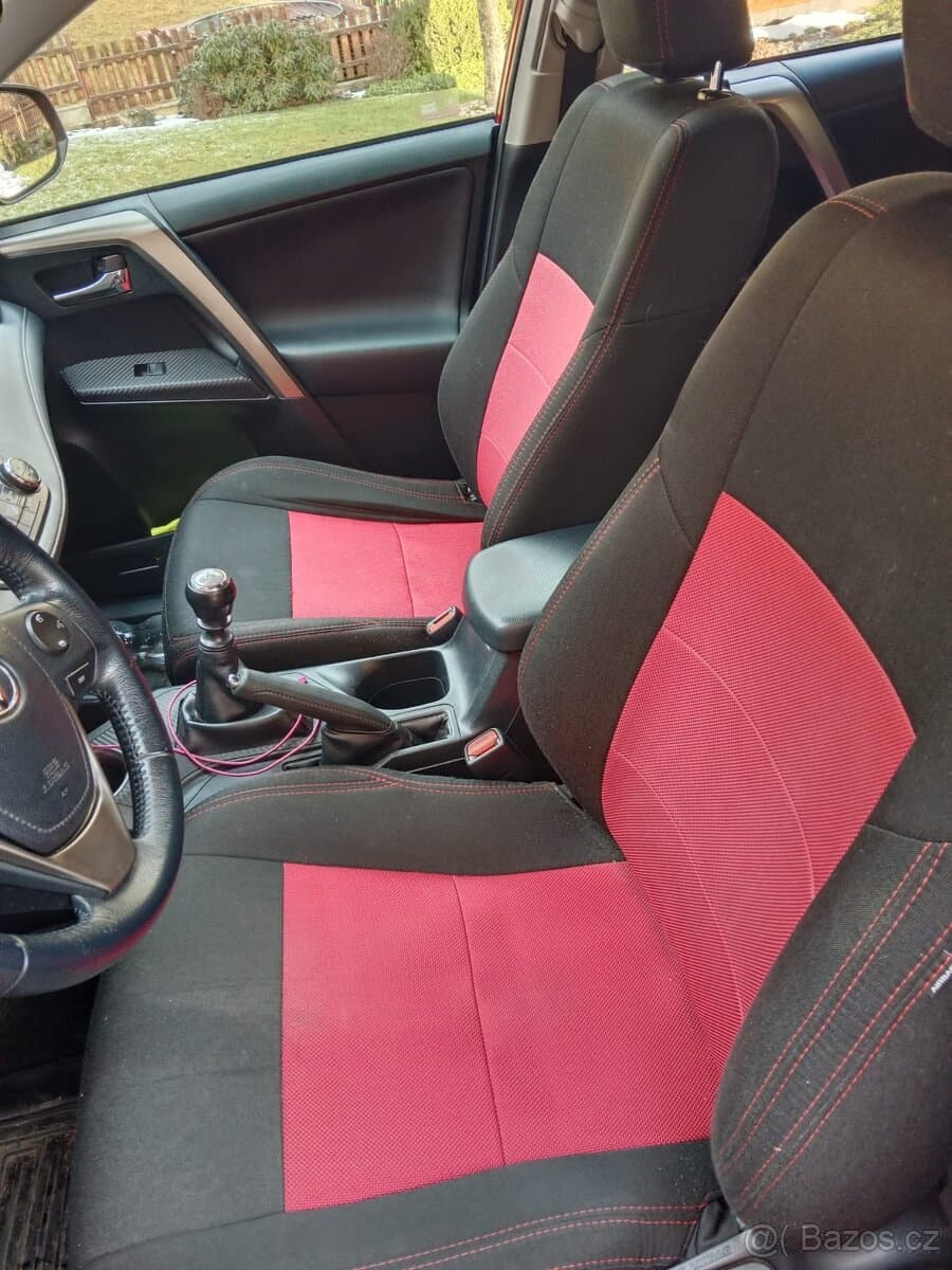 2014 Toyota RAV4 - 10