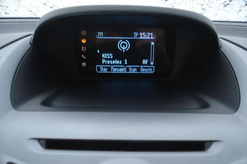 2013 Ford B-MAX - 10