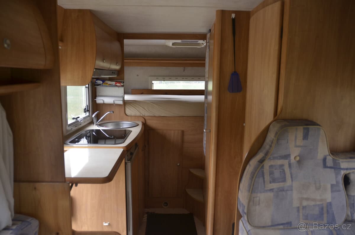 2003 Ford TRANSIT - 10
