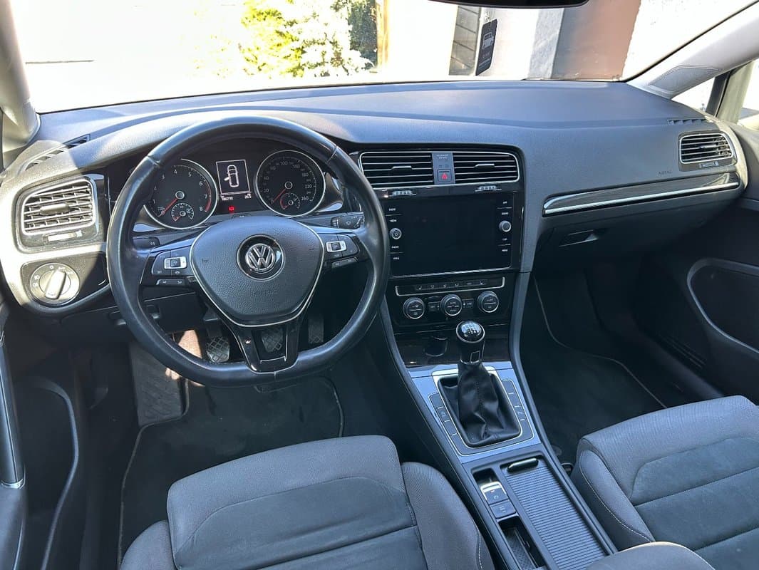 2019 Volkswagen GOLF - 10
