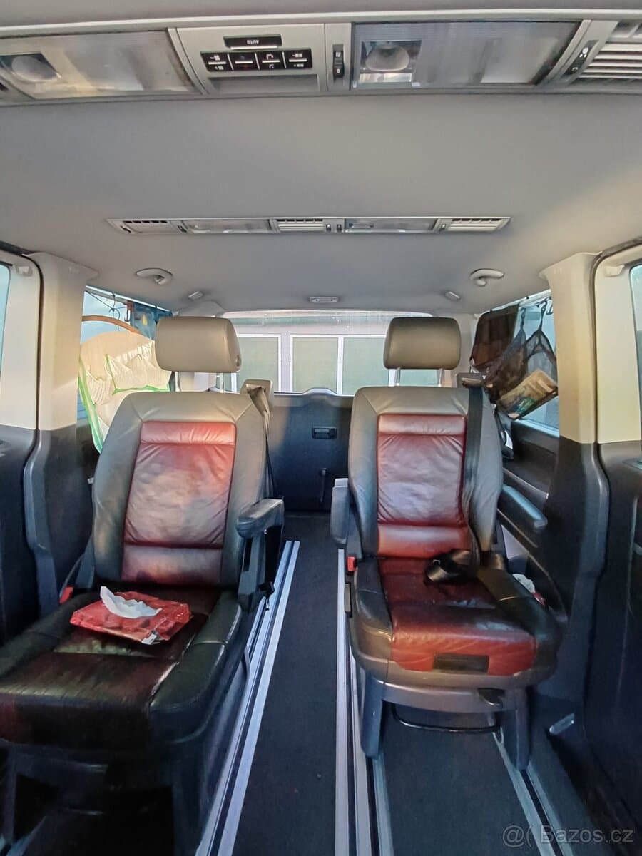 2006 Volkswagen MULTIVAN - 10