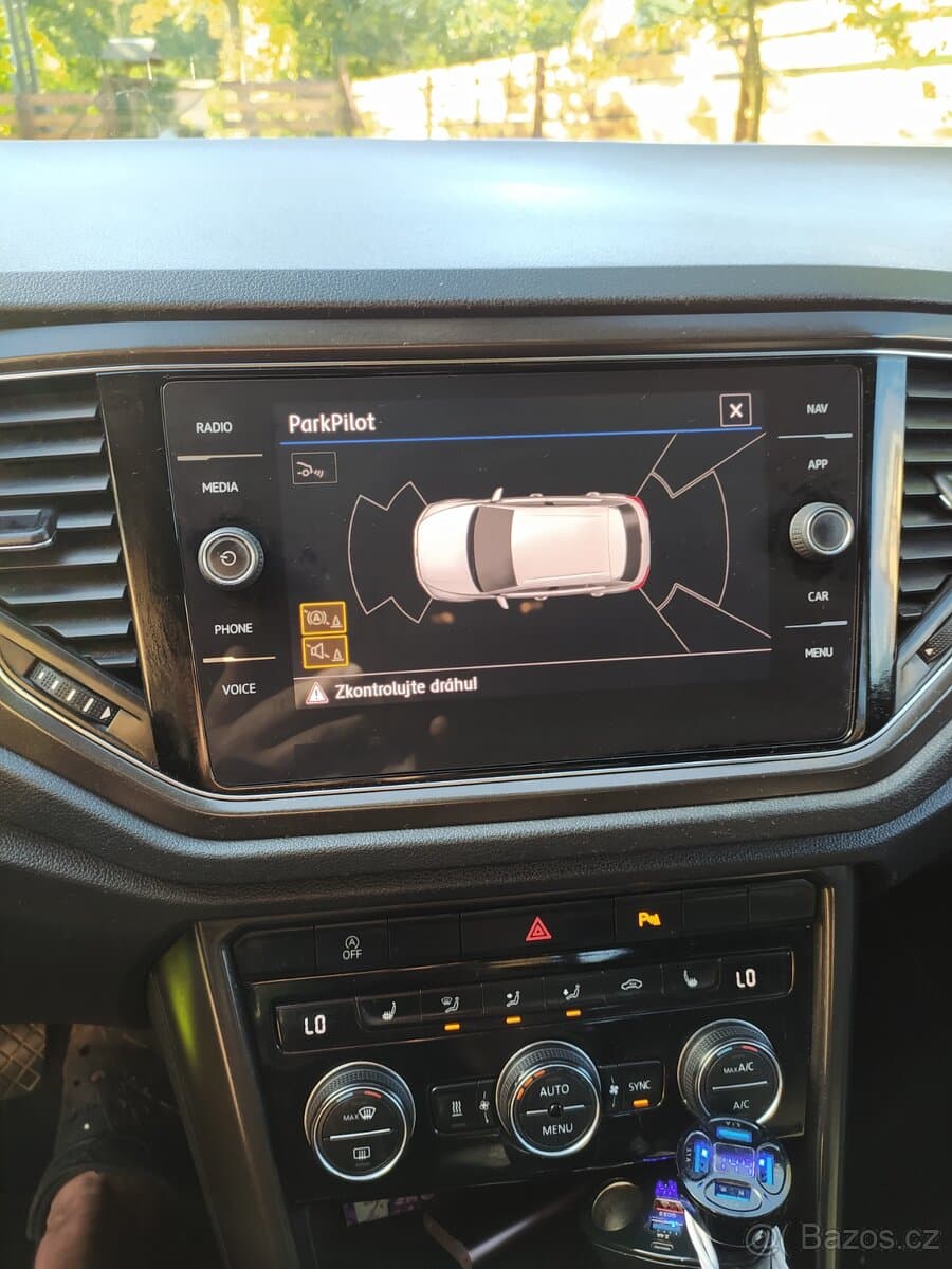 2019 Volkswagen T-ROC - 10