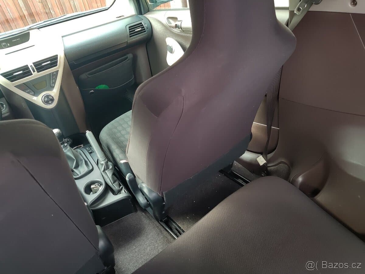 2010 Toyota OSTATNÍ - 10