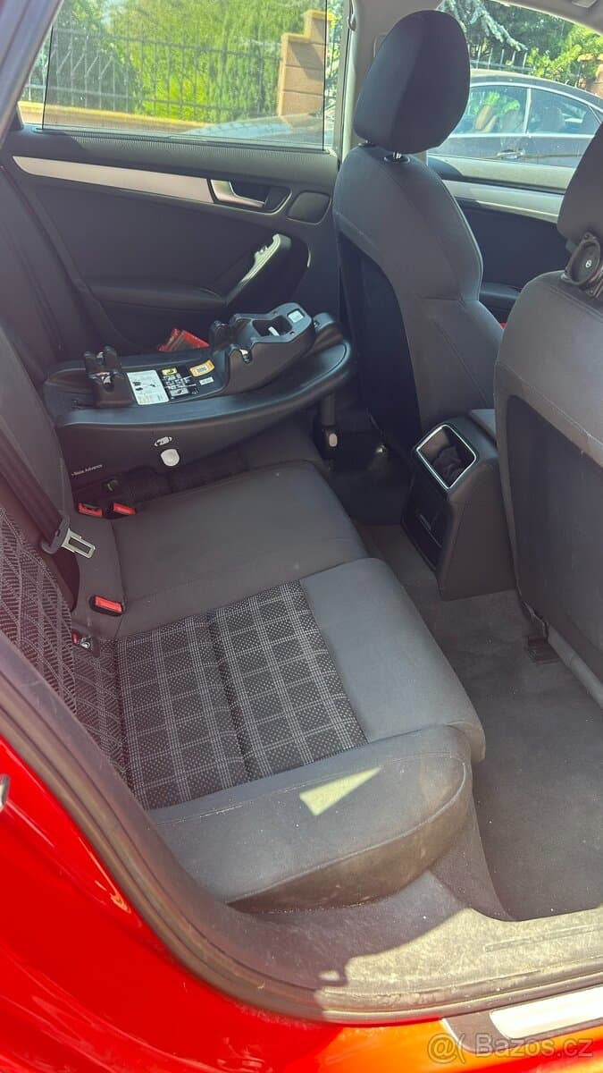 2010 Audi A4 - 10