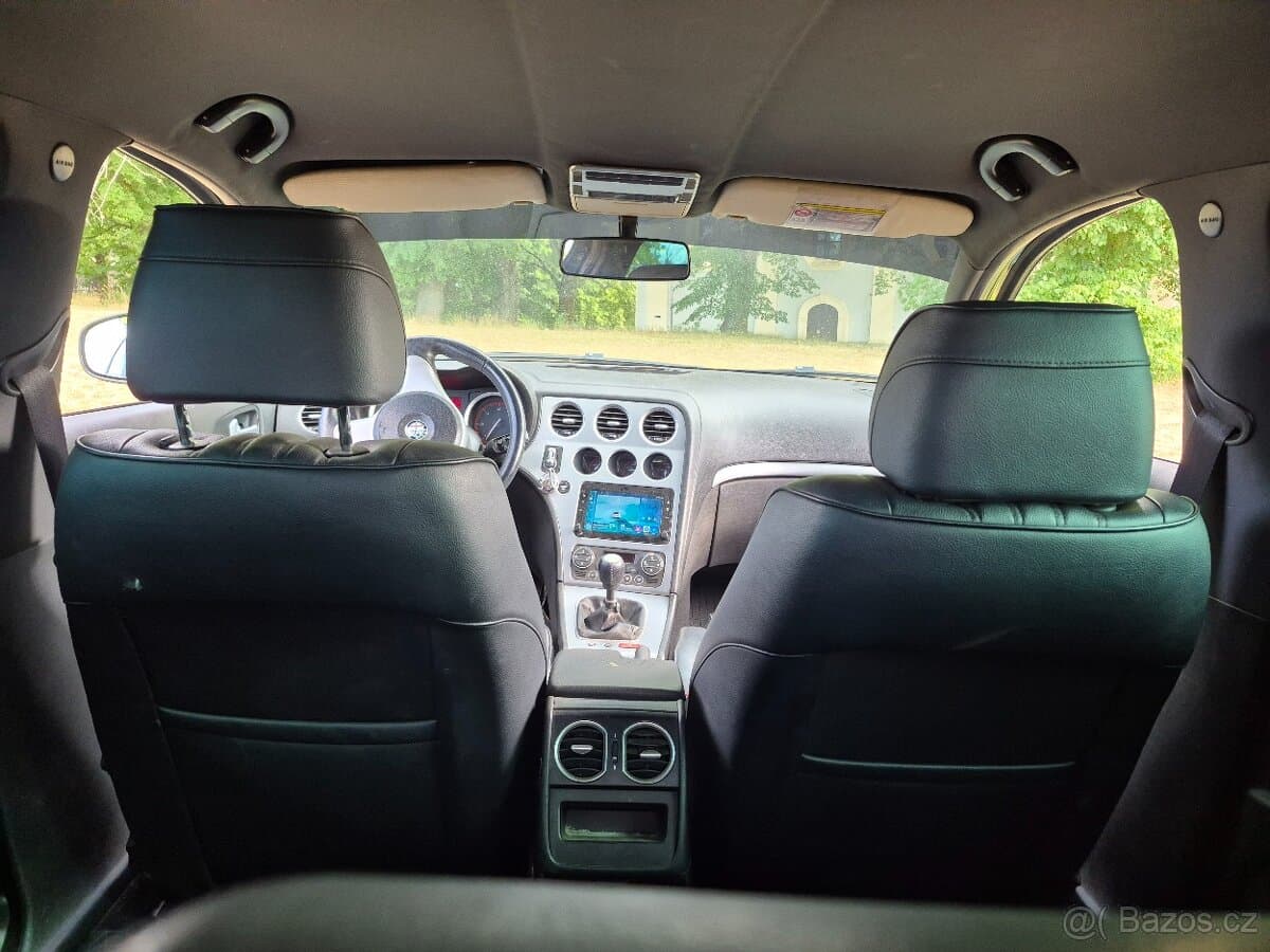 2009 Alfa Romeo 159 - 10