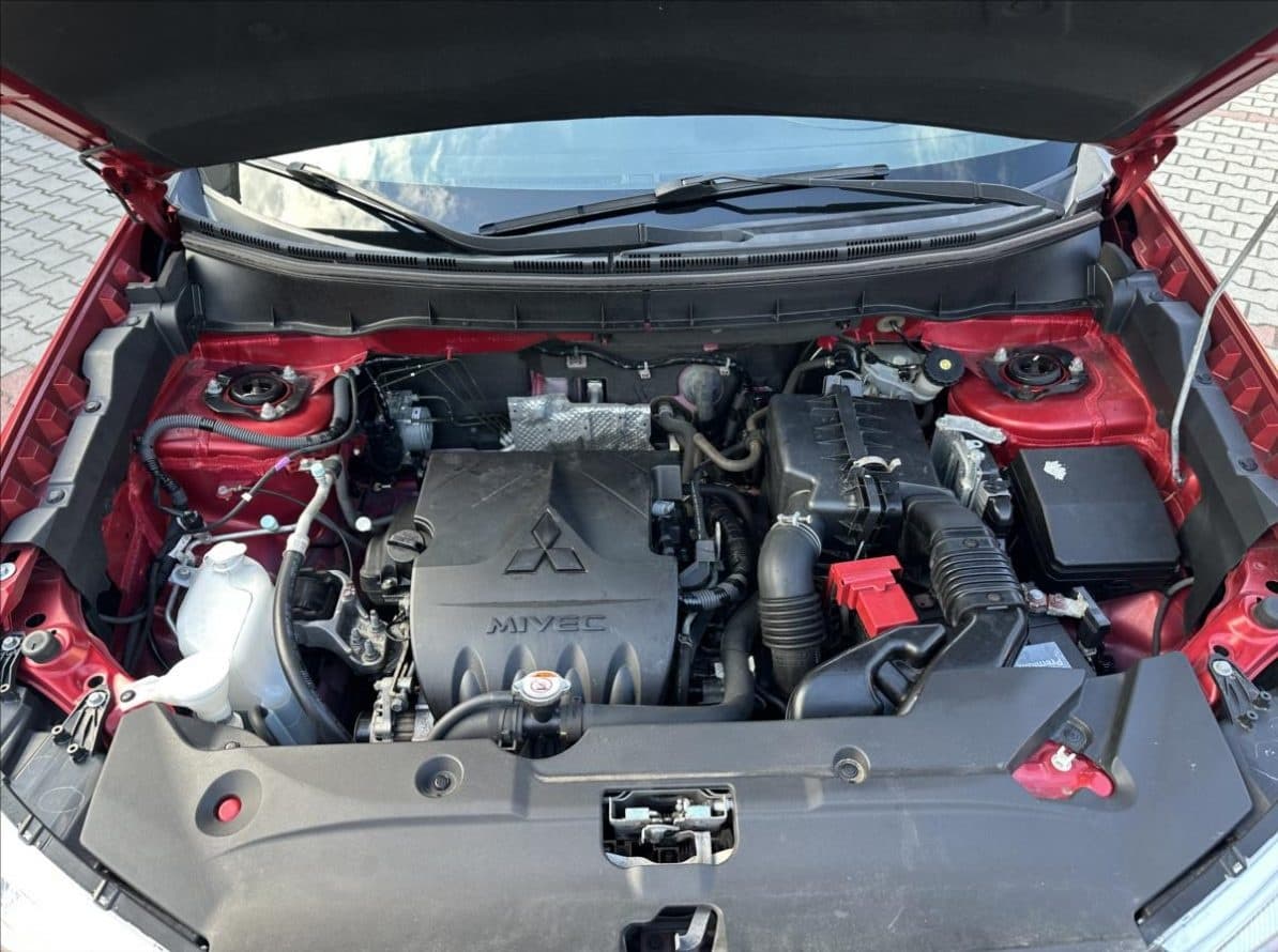 2016 Mitsubishi ASX - 10