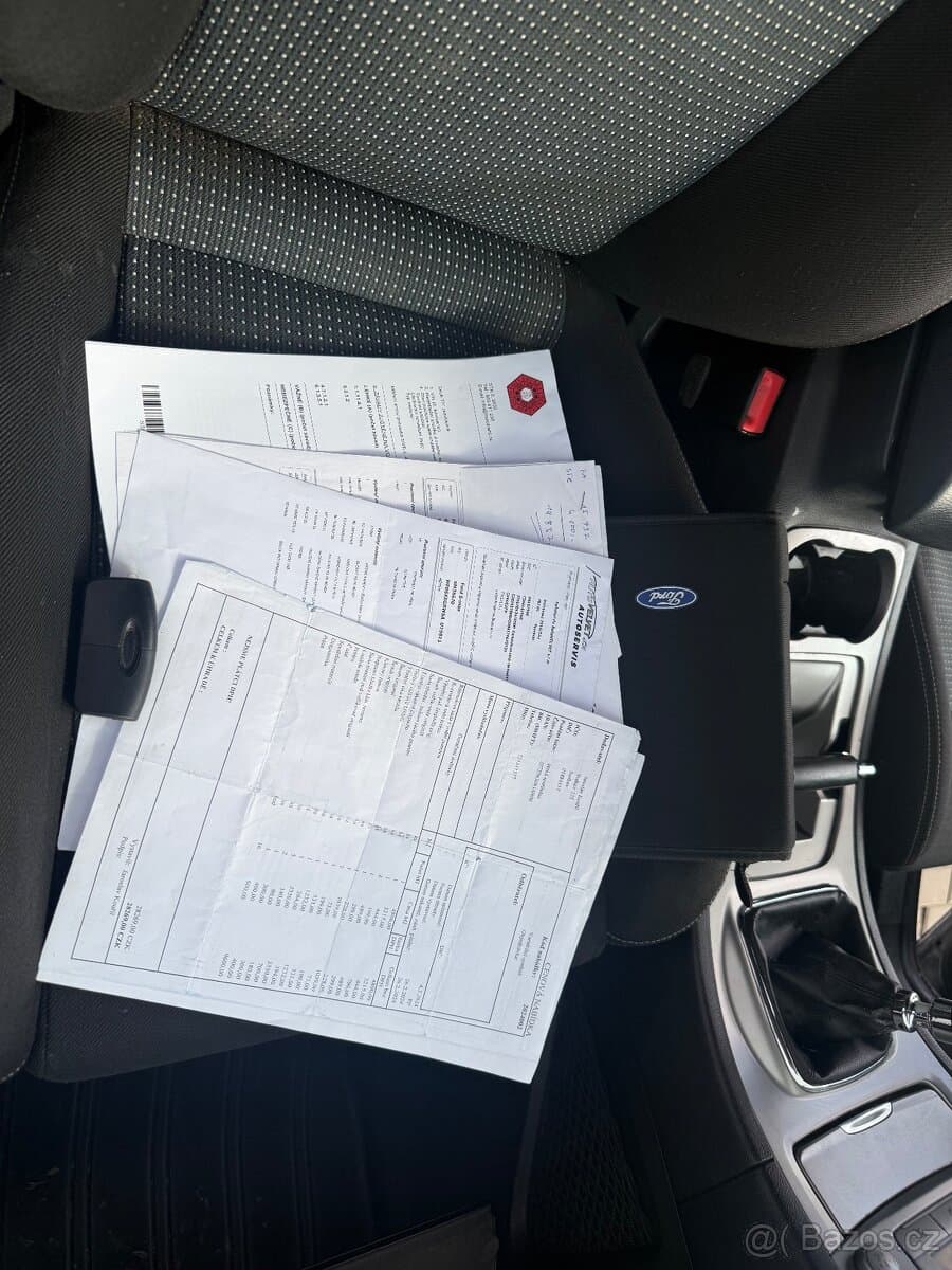 2010 Ford S-MAX - 10