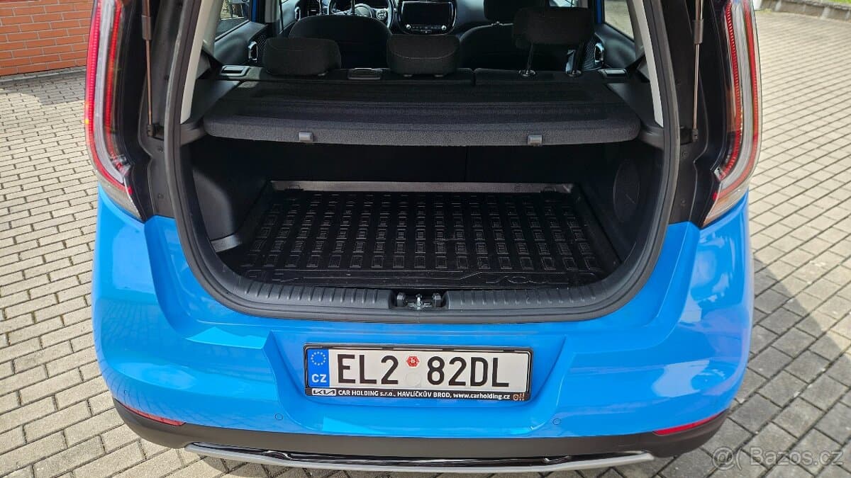 2023 Kia SOUL - 10
