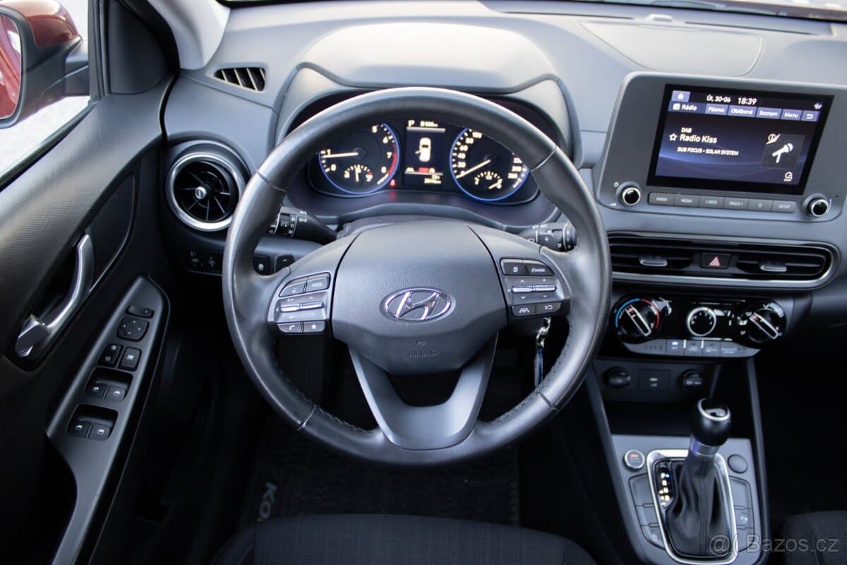 2023 Hyundai KONA - 10