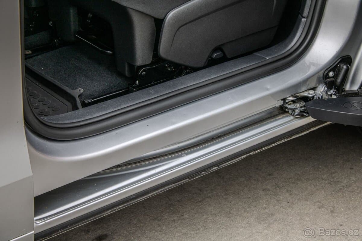 2011 Volkswagen SHARAN - 10