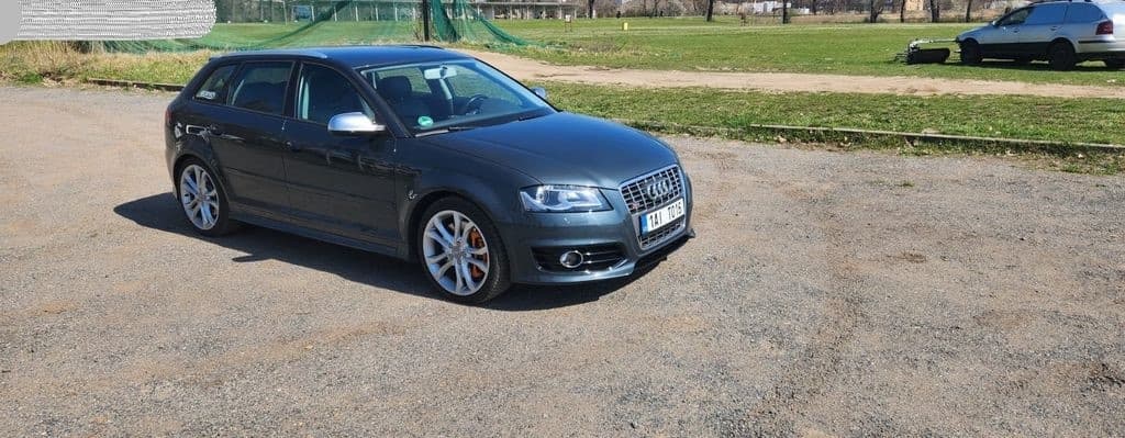2011 Audi S3 - 10