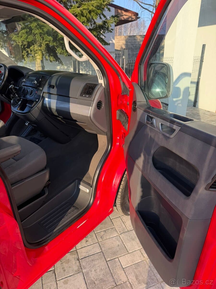 2006 Volkswagen MULTIVAN - 10