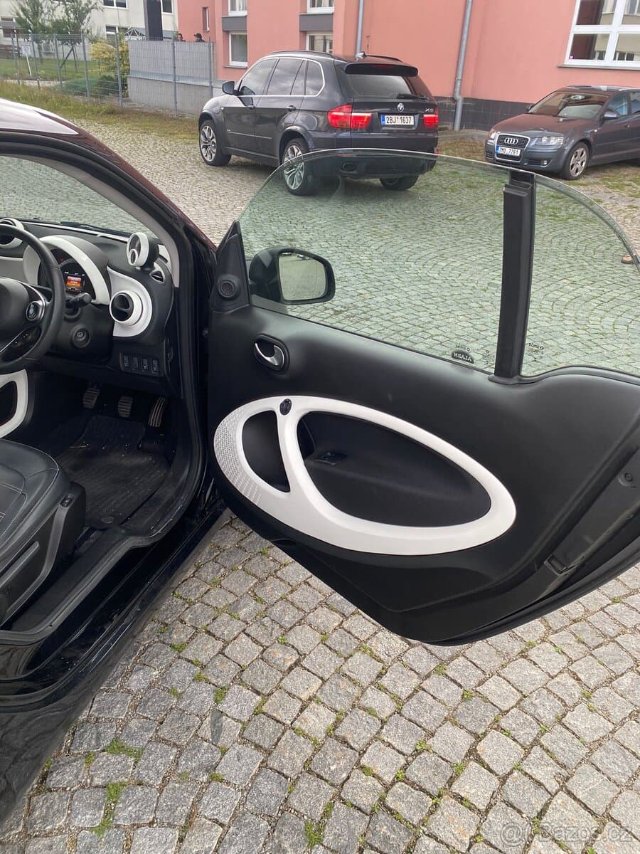 2015 Smart FORTWO - 10