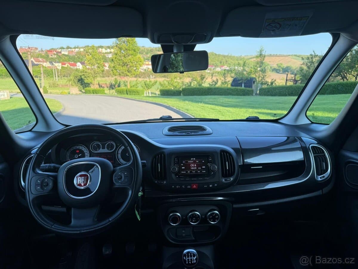 2015 Fiat 500L - 10