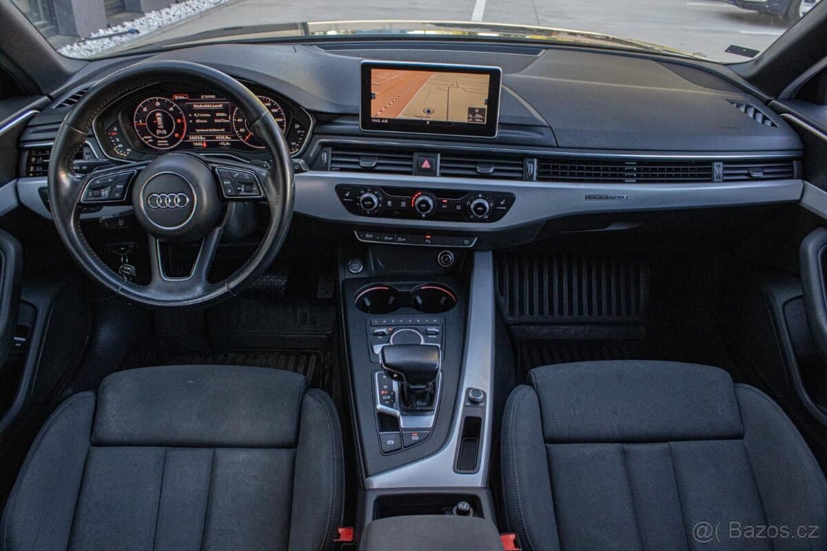 2017 Audi A4 - 10
